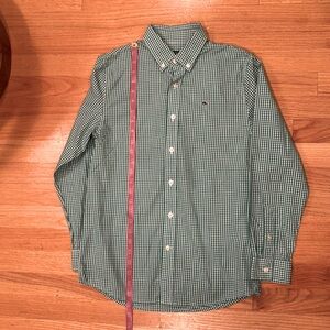 Vineyard Vines button down Whale Shirt - Boys size Medium (12-14).